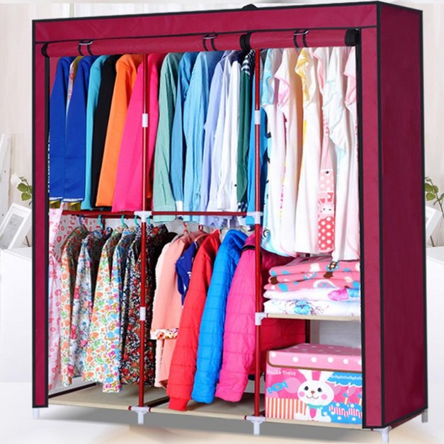 Portable closet light