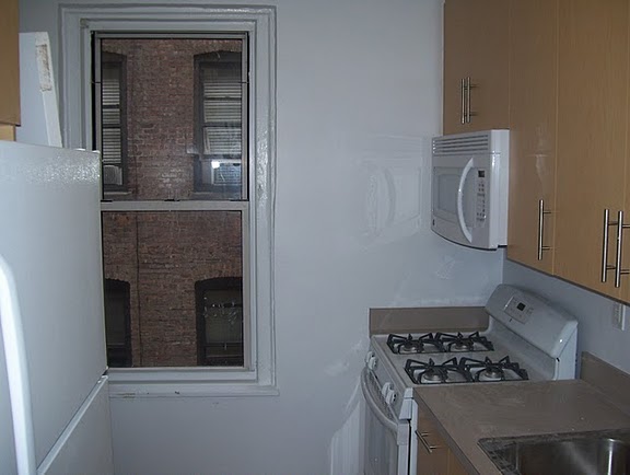2 bedroom apt for rent queens