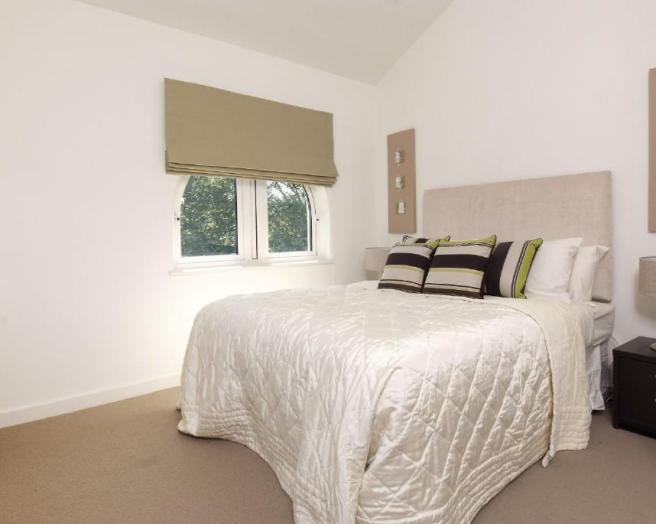 Curtain ideas black white bedroom