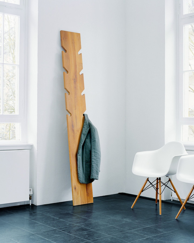 Compact Clothes Rack