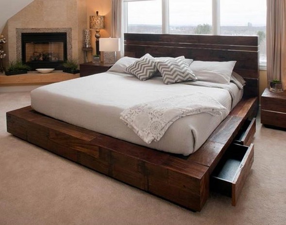 Platform bed with drawers