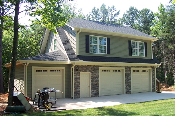 One bedroom apartments with garage