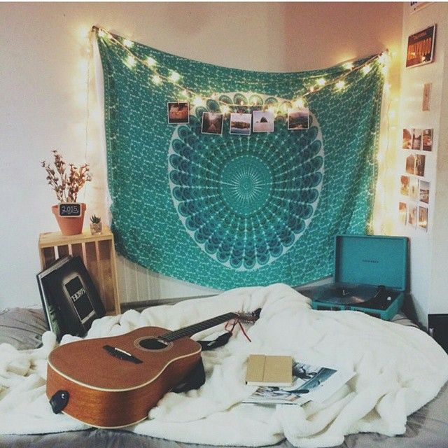 Small Tapestries Hippie