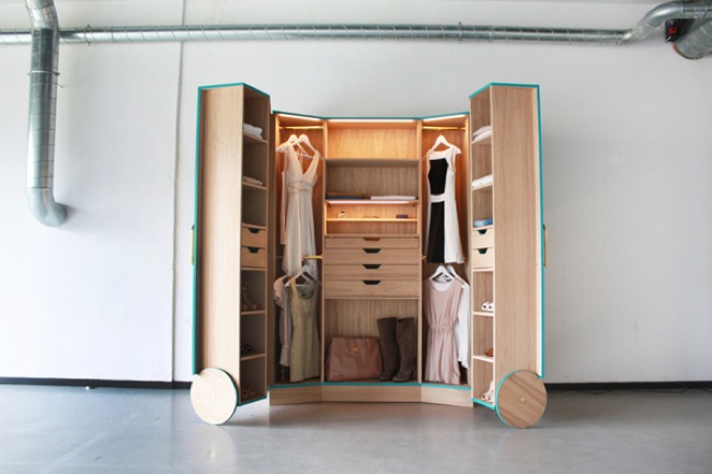 Free standing closet on wheels