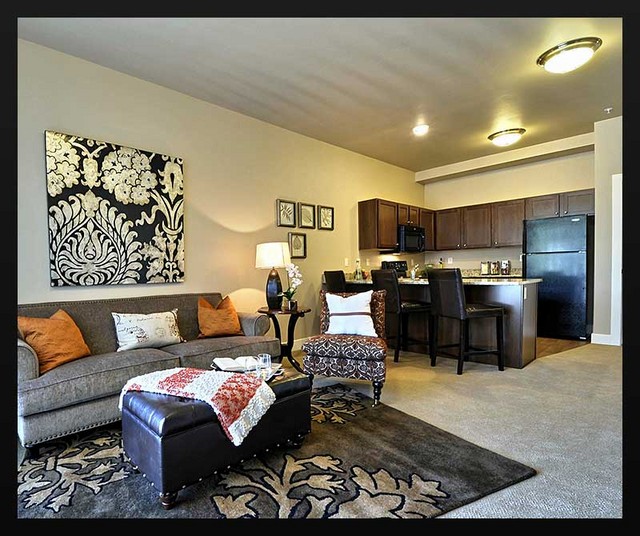 One bedroom apartments with den