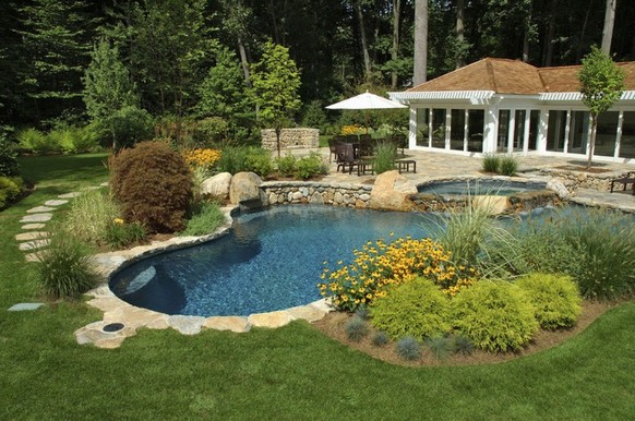 Simple Landscaping Ideas Around A Pool