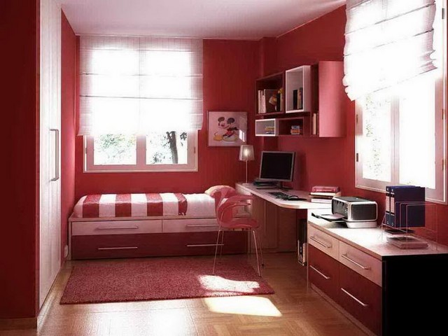 Teenage bedroom ideas red