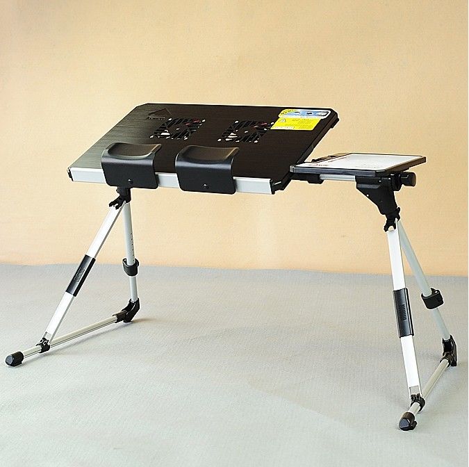 Rolling bedside laptop table