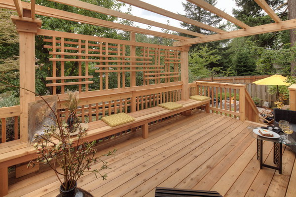 Outdoor Deck With Decorative Timber Screen
