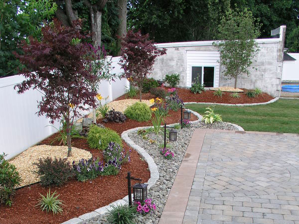 Modern Front Yard Garden Ideas