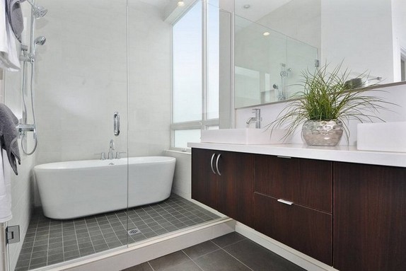 Modern Shower Bath Combo
