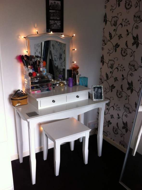Makeup Light Mirror Vanity