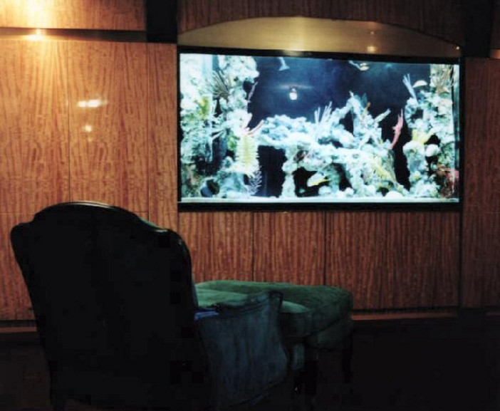 200 Gallon Round Aquarium